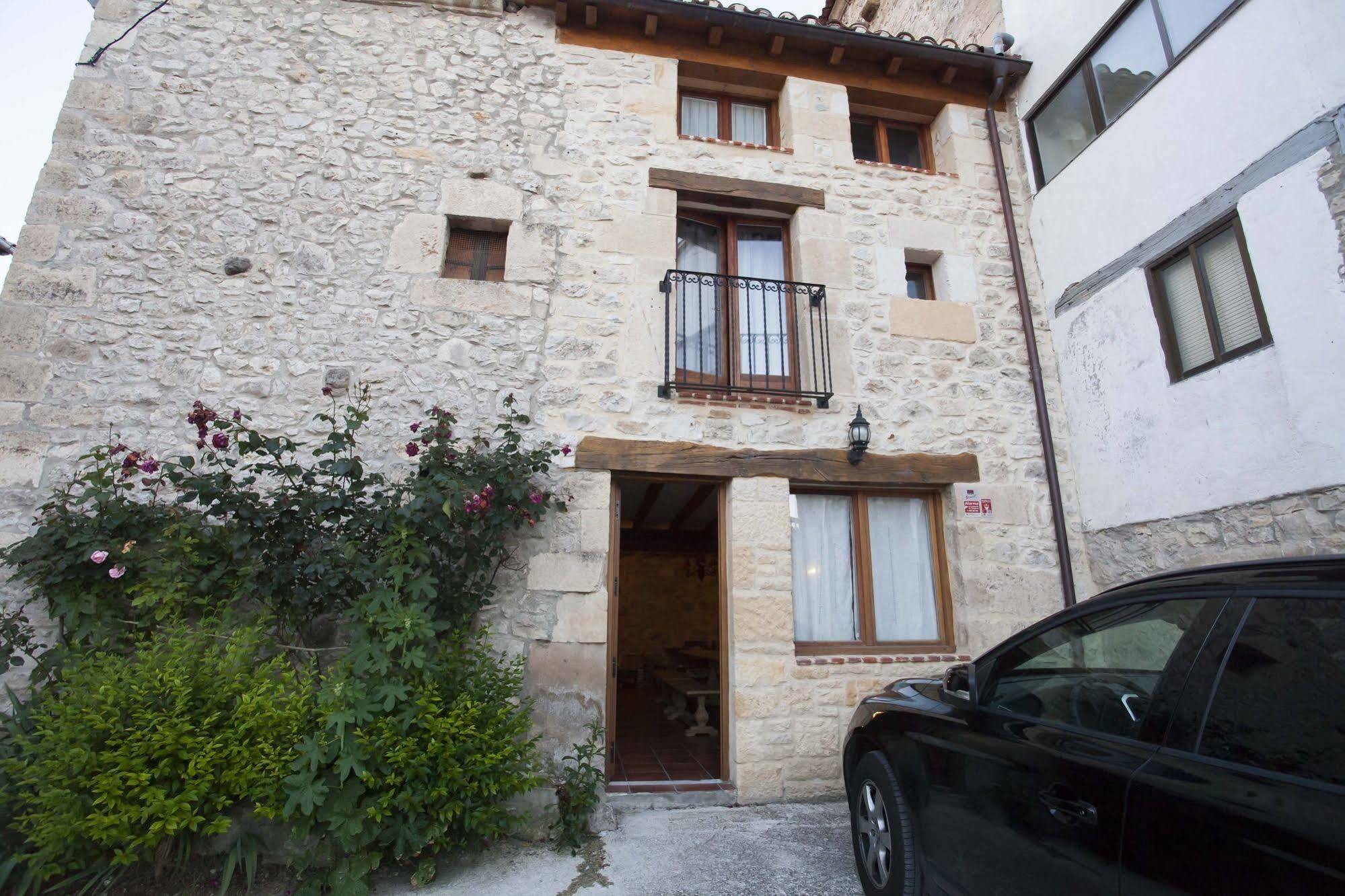 Hotel Rural La Torre De Bisjueces מראה חיצוני תמונה