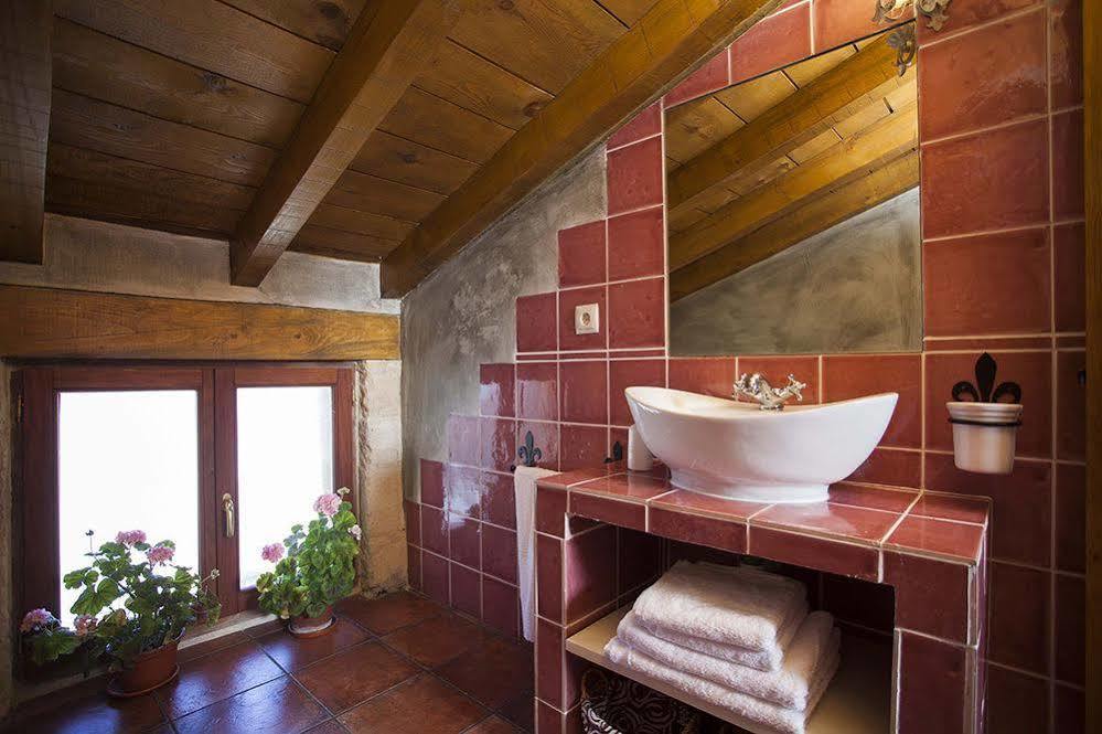 Hotel Rural La Torre De Bisjueces מראה חיצוני תמונה
