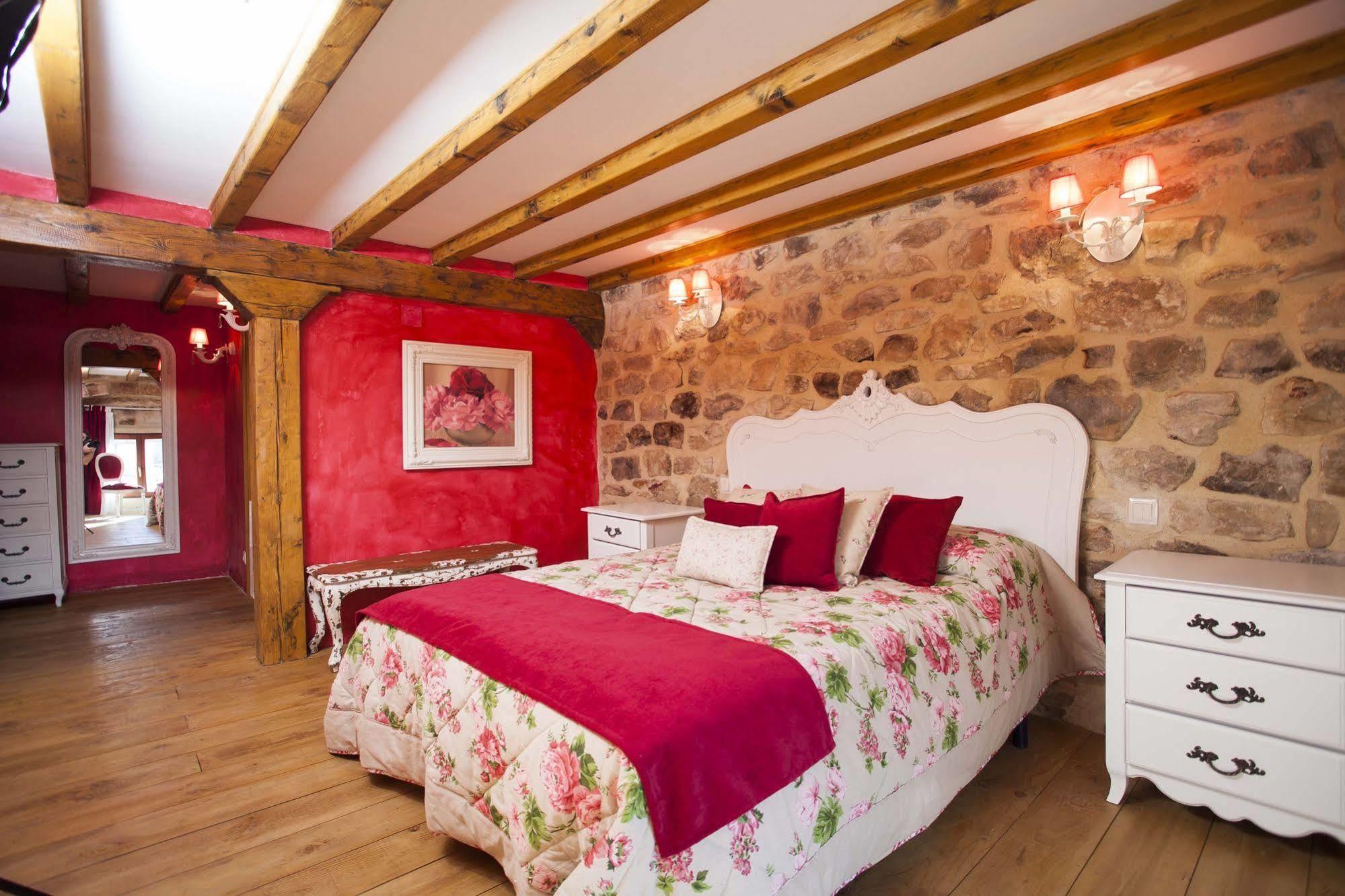 Hotel Rural La Torre De Bisjueces מראה חיצוני תמונה