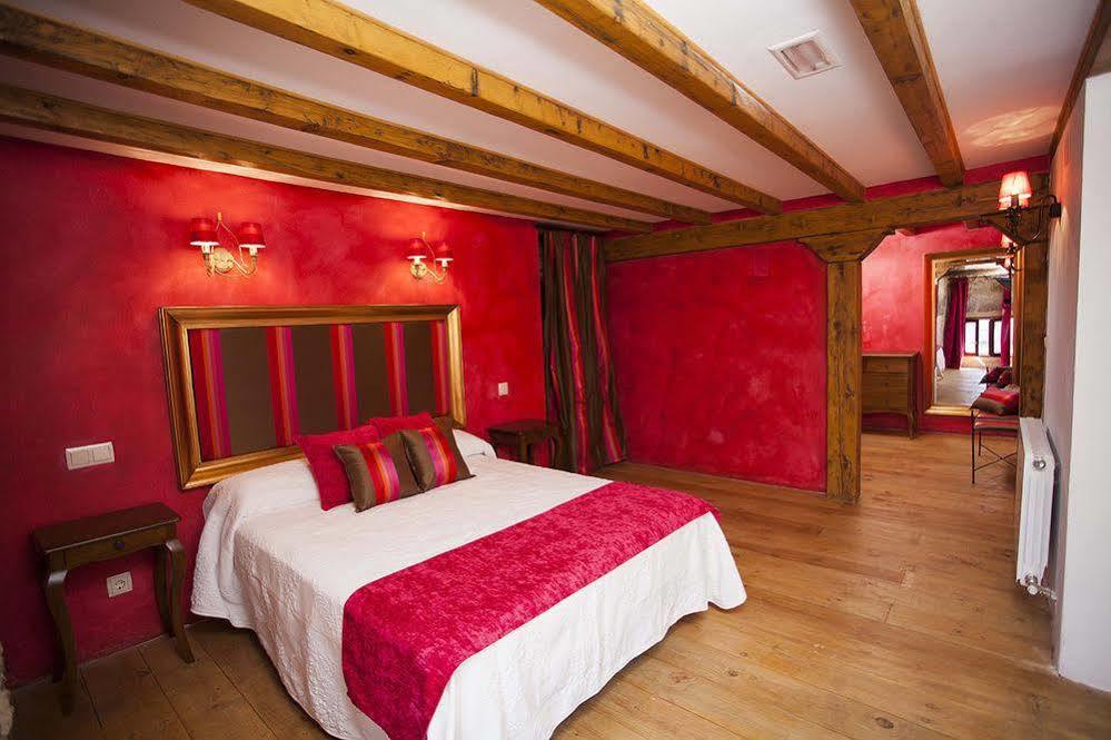 Hotel Rural La Torre De Bisjueces מראה חיצוני תמונה